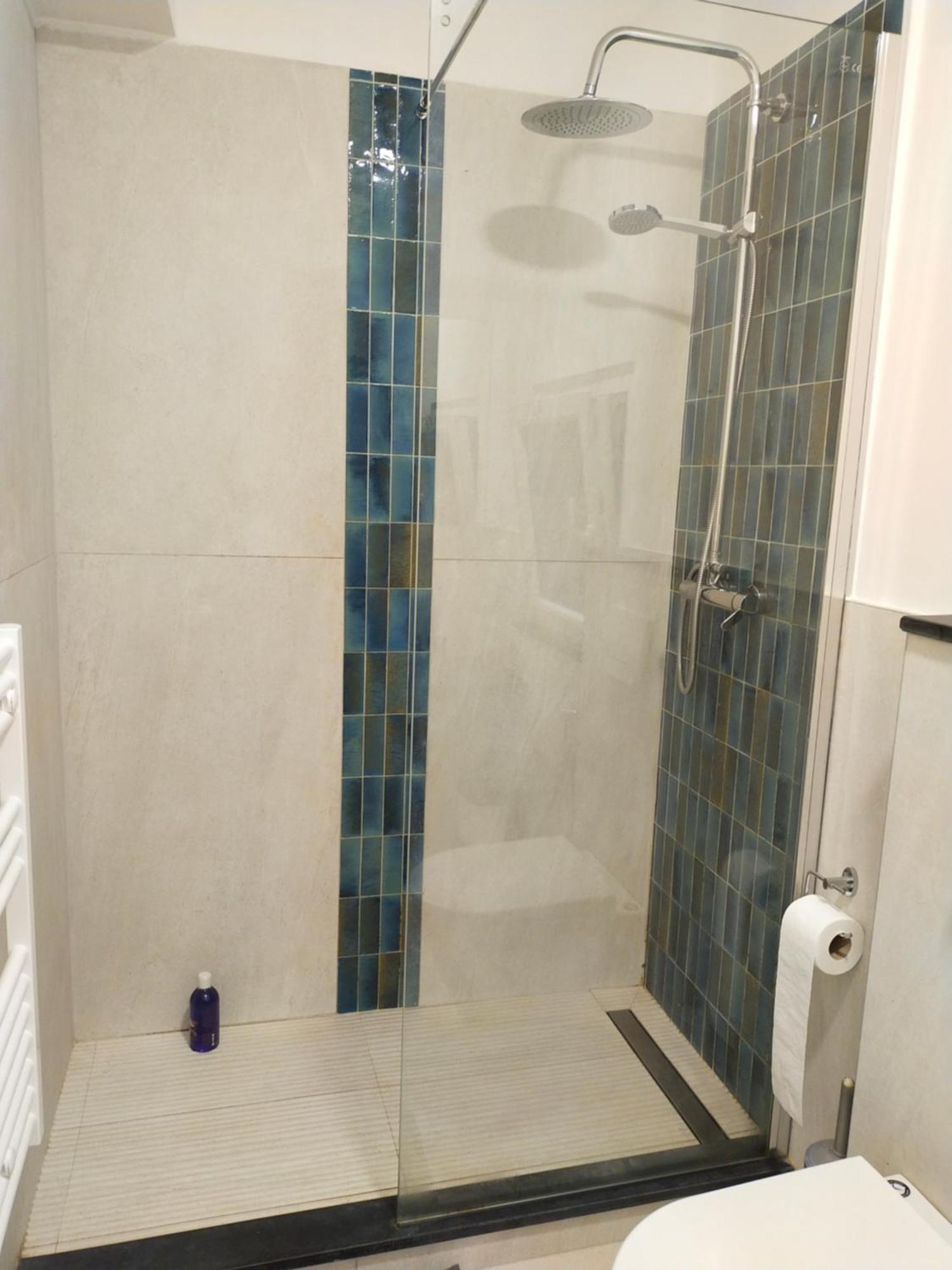Prie De Mae Hotel Genoa Phòng bức ảnh